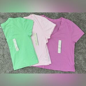 Universal Thread T-Shirt Set 100% cotton V-neck Size Large pack of 3